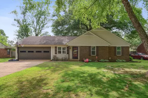 1137 Verlington Dr, Collierville, TN 38017