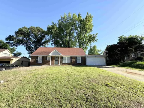 1982 Danberry Ave, Memphis, TN 38116