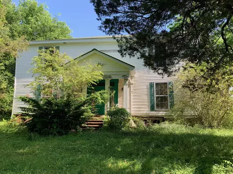 423 Karen Dr, Bolivar, TN 38008