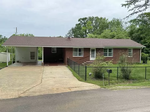 144 Harris Dr, Bethel Springs, TN 38315