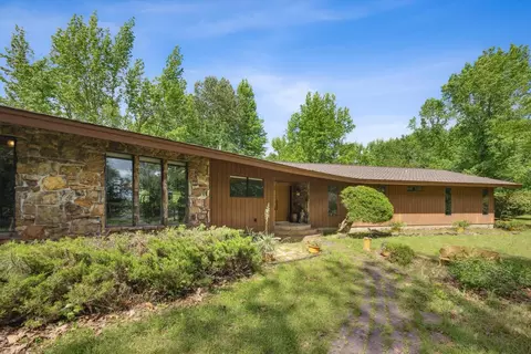 10264 Macon Rd, Cordova, TN 38016
