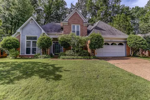 8973 Hickory Trail Dr, Cordova, TN 38018