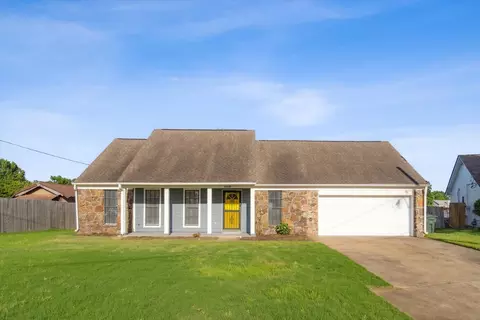 2668 Willow Rest Dr, Memphis, TN 38133
