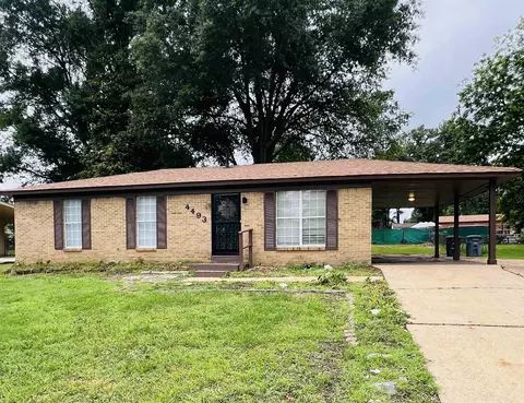 4493 Double Tree Rd, Memphis, TN 38109