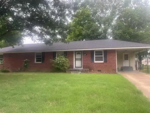 7327 Sheila Dr, Millington, TN 38053