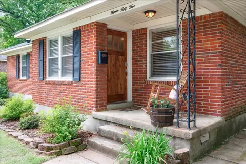 1555 Vera Cruz St, Memphis, TN 38117