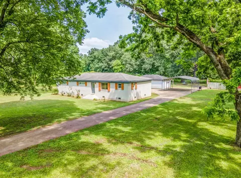 165 Washington Ave, Mason, TN 38049