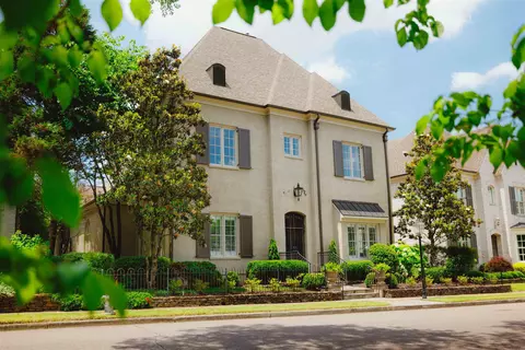 1919 Wellton Dr, Germantown, TN 38138