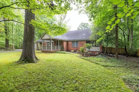 3049 Homewood Dr, Memphis, TN 38128