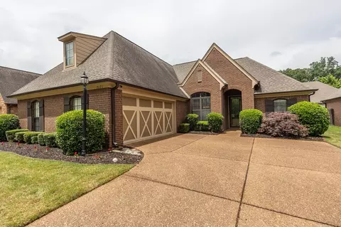 3171 Woodmeade Ln, Lakeland, TN 38002