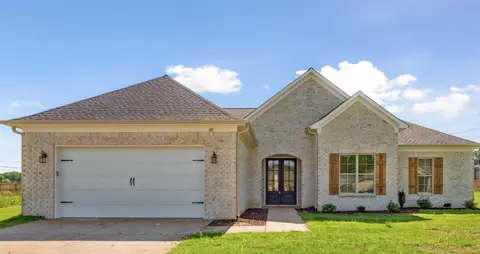 68 Hearst Cv, Munford, TN 38058