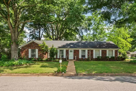 5736 Eastover Pl, Memphis, TN 38119