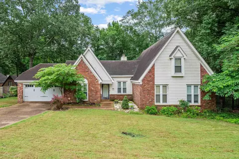 130 Country Pl, Memphis, TN 38018