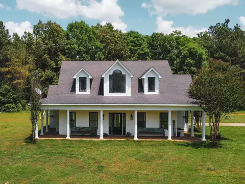 4840 S Highway 18 Hwy S, Hickory Valley, TN 38042