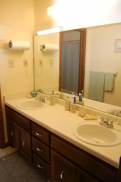 Undisclosed, Bartlett, TN 38134 photo 19