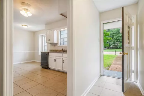 2415 Bartlett Blvd, Bartlett, TN 38134 photo 4