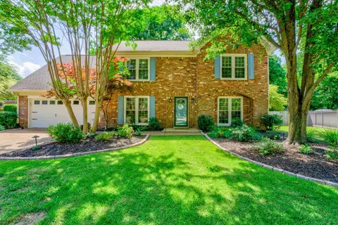 8109 Kimbrook Dr, Germantown, TN 38138