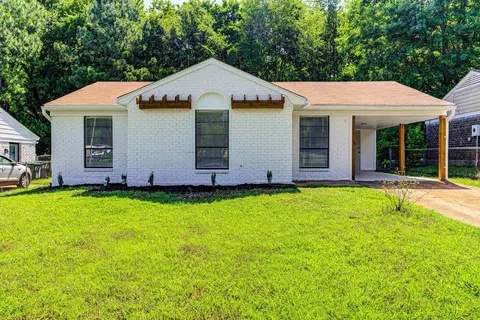 4572 Sugar Creek Rd, Memphis, TN 38118