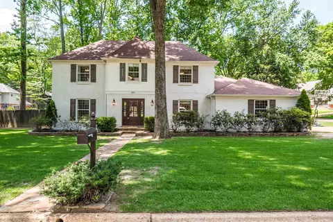 2891 Leesburg Dr, Germantown, TN 38138