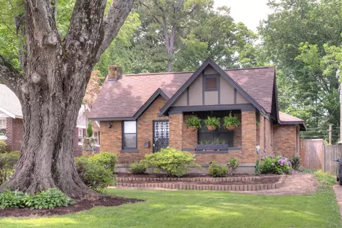 2092 University Cir, Memphis, TN 38112