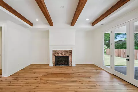 230 E Pecan Valley St, Collierville, TN 38017 photo 10