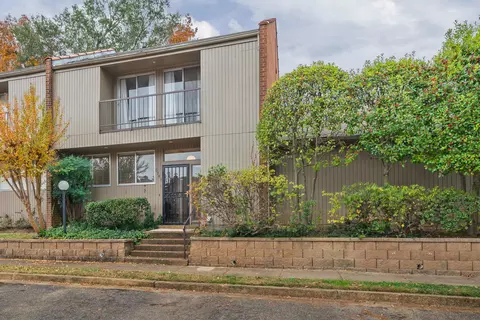 5741 Barfield Cir #22, Memphis, TN 38120