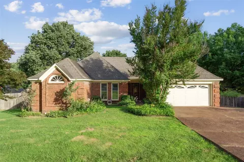4705 Falling Oak Cv, Memphis, TN 38125