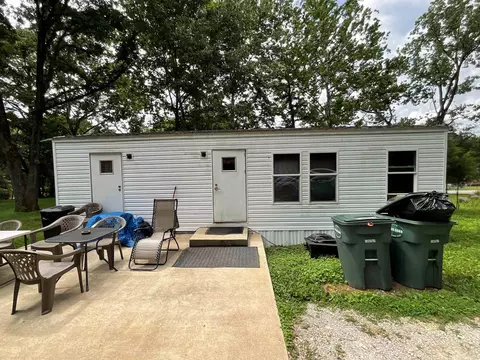 2185 Mosby Rd, Oakland, TN 38060