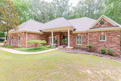1813 Pecan Dr, Hernando, MS 38632 photo 3