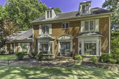 2828 Hunters Horn S, Germantown, TN 38138