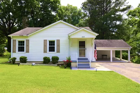 333 Purdy Rd, Selmer, TN 38375