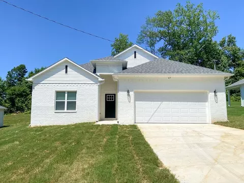 67 Oak Ave, Brighton, TN 38011