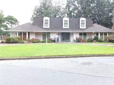 5617 S Ashley Rd, Memphis, TN 38120