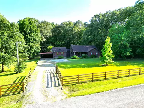 1165 Hickory Grove Loop, Oakland, TN 38060