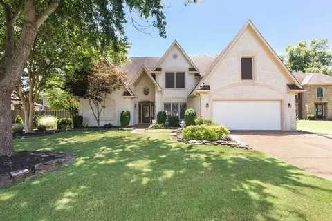 11995 Country Valley Dr, Arlington, TN 38002