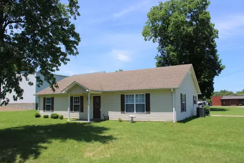 62 Hillhouse St, Gates, TN 38037
