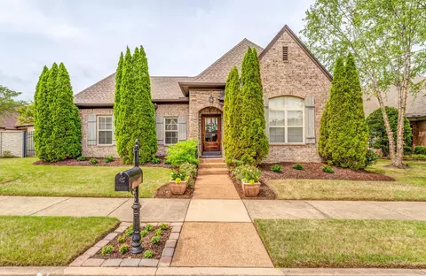 10386 Loblolly View Ln, Lakeland, TN 38002