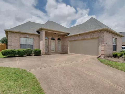 965 Misty Birch Ln, Memphis, TN 38018