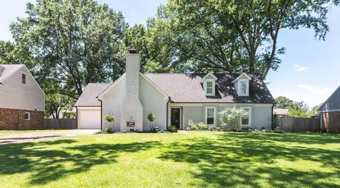 1073 Gettysburg Cv, Collierville, TN 38017