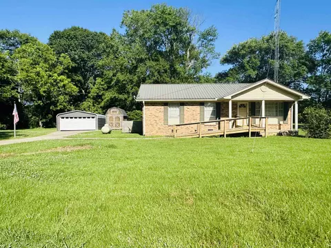 182 Wenasoga Rd, Ramer, TN 38367