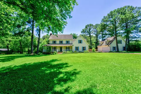 10911 Meadowbirch Ln, Collierville, TN 38017