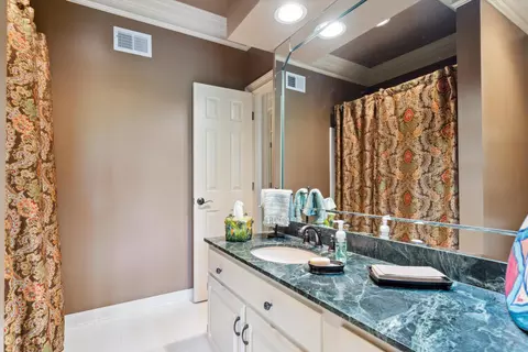 967 E Riverwalk Dr, Memphis, TN 38120 photo 13
