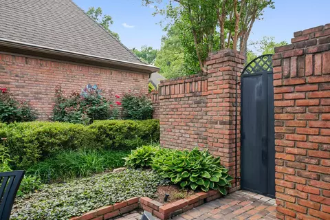 967 E Riverwalk Dr, Memphis, TN 38120 photo 23