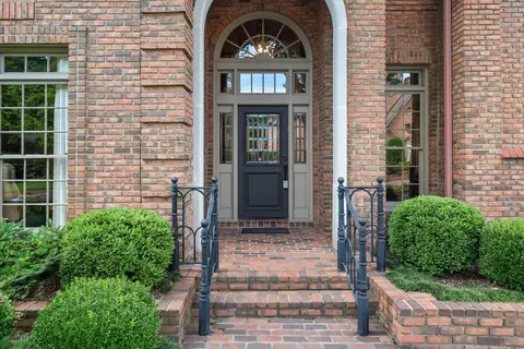 967 E Riverwalk Dr, Memphis, TN 38120 photo 2