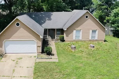 7002 Oakland Chase Dr, Memphis, TN 38125