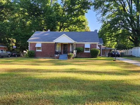 1050 Blanchard St, Memphis, TN 38116
