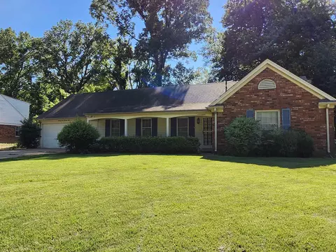 2979 Inverness Parkway Dr, Memphis, TN 38115