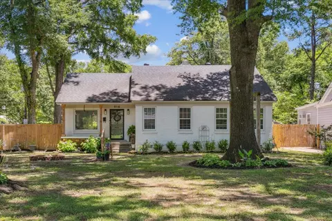 916 N Graham Rd, Memphis, TN 38122