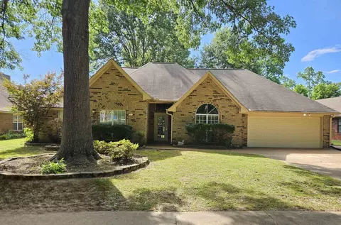 3437 Summerdale Dr, Bartlett, TN 38133