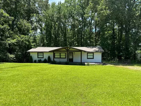 1410 Stagg Rd, Oakland, TN 38060